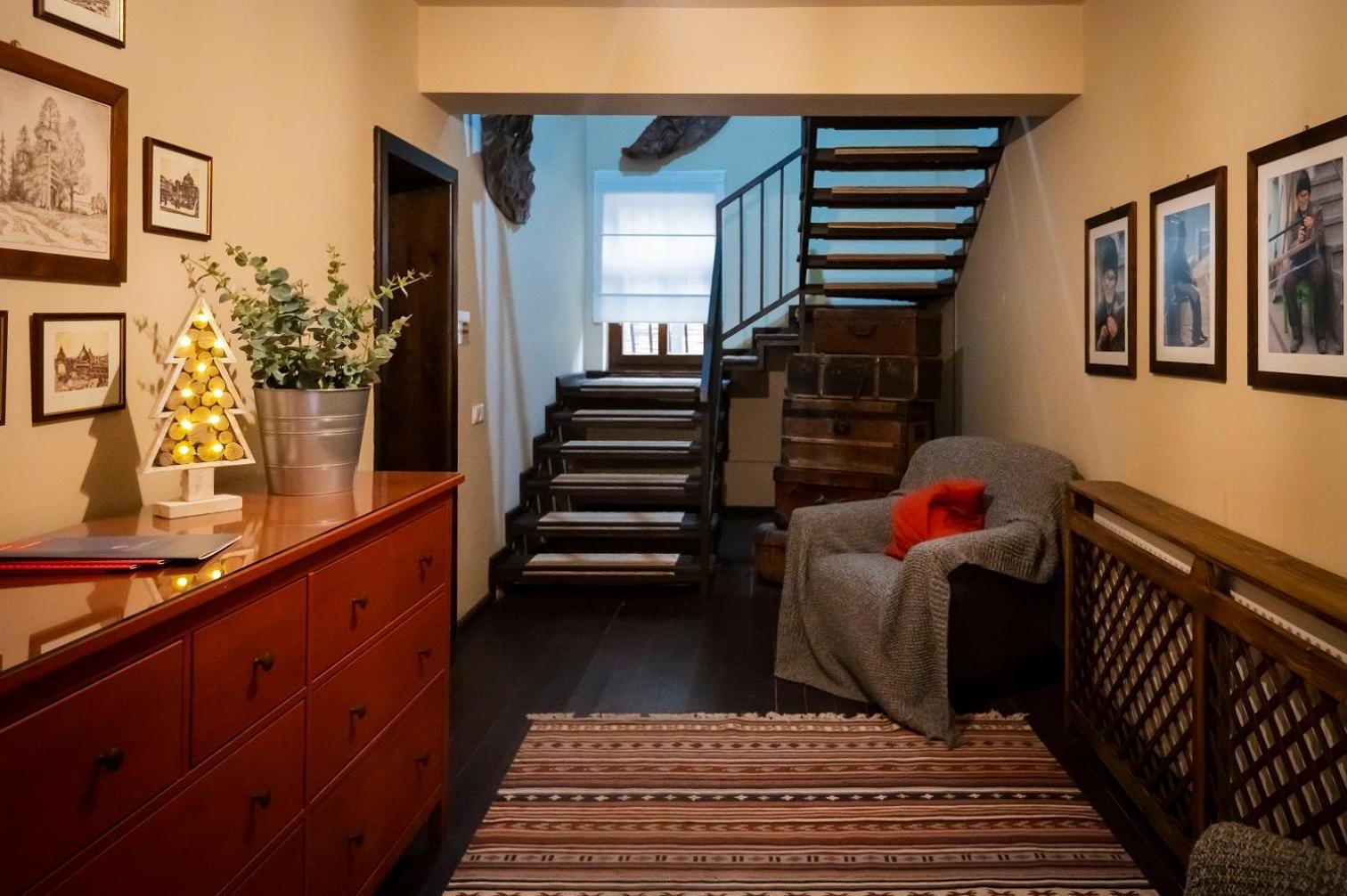 Отель Ratiu House Турда Экстерьер фото